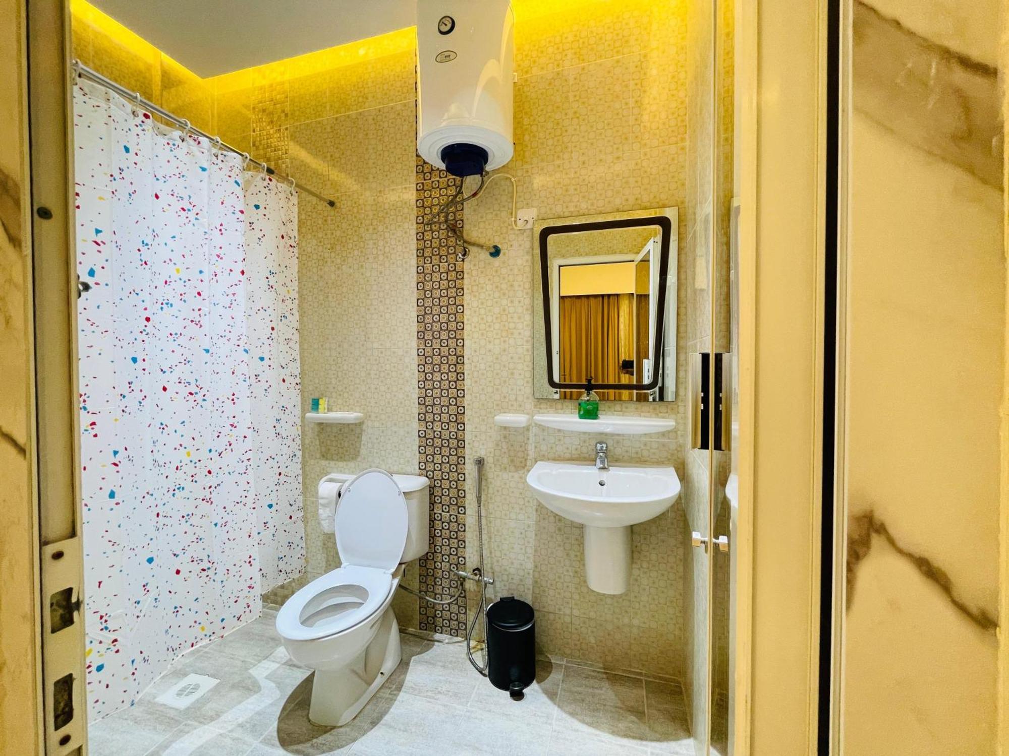 Mabahj Garnatha Hotel Apartments Сухар Экстерьер фото